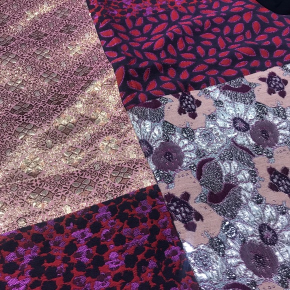 J. CREW COLLECTION LARGE GEOMETRIC SHIRT TOP GOLD - Picture 5 of 6